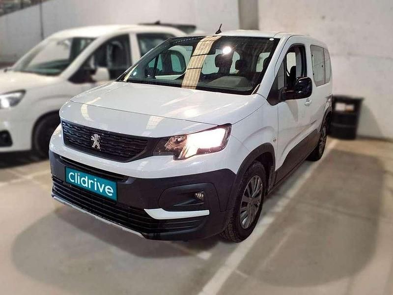 Usado Peugeot Rifter Active 102 CV (75 kW) 2022 Blanco Monovolumen