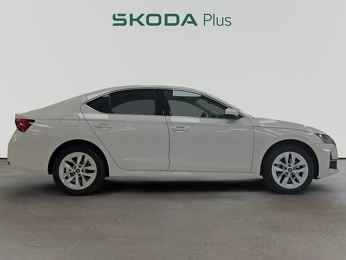 Nuevo Skoda Octavia 150 CV (110 kW) 2025 Blanco