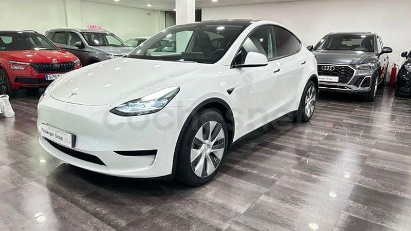 Usado Tesla Model Y RWD 60 kW (82 CV) 2024 Eléctrico SUV