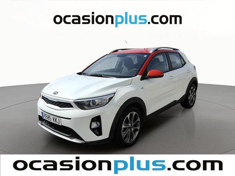 Usado Kia Stonic 120 CV (88 kW) 2018 Blanco SUV