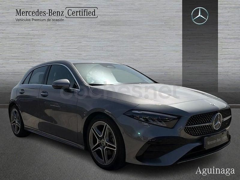 Usado Mercedes A200 150 CV (110 kW) 2024 Gris / plata Berlina
