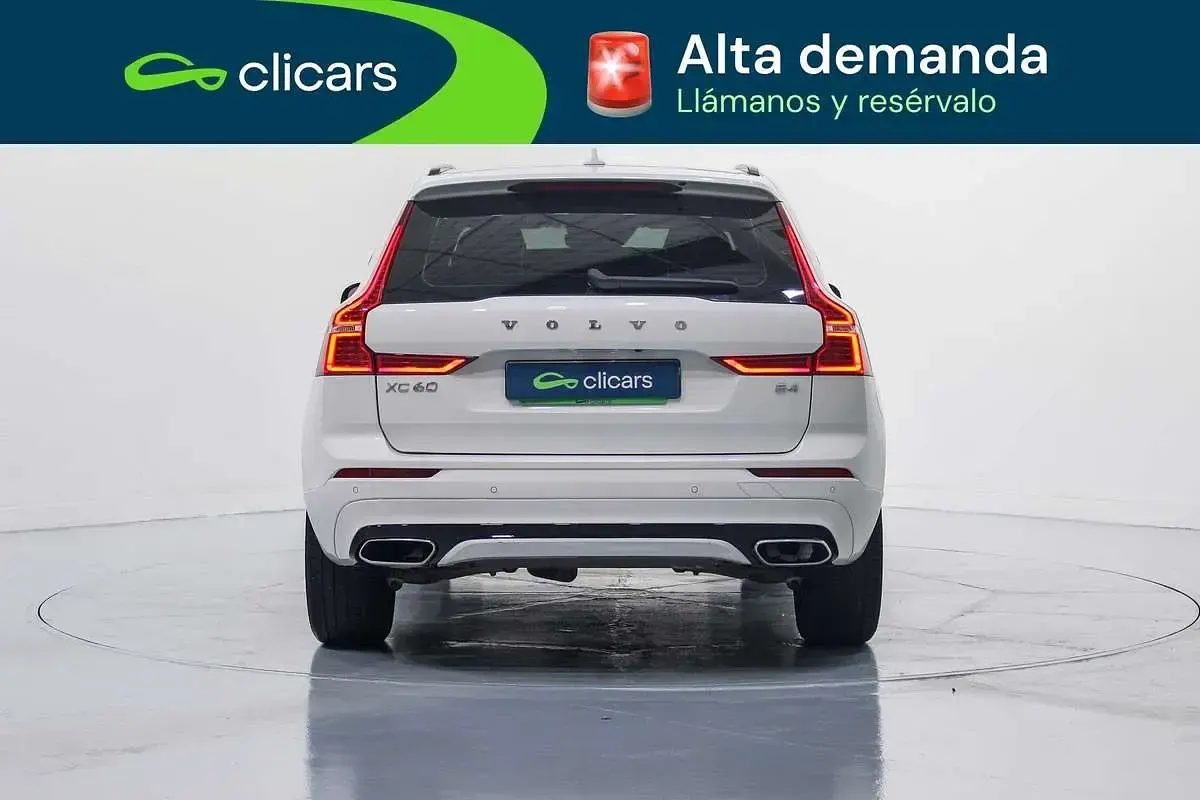 Usado Volvo XC60 R-Design 197 CV (144 kW) 2021 Blanco SUV