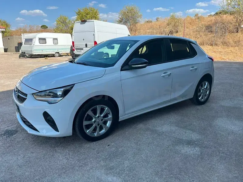 Usado Opel Corsa Edition 102 CV (75 kW) 2021 Blanco Utilitario