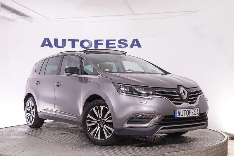 Usado Renault Espace Initiale Paris 160 CV (117 kW) 2019 Plata Monovolumen