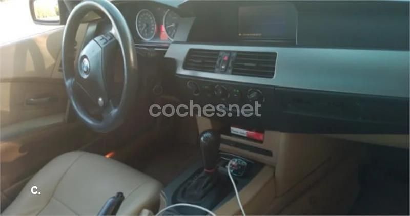 Usado BMW 530 193 CV (141 kW) 2004 Azul Berlina