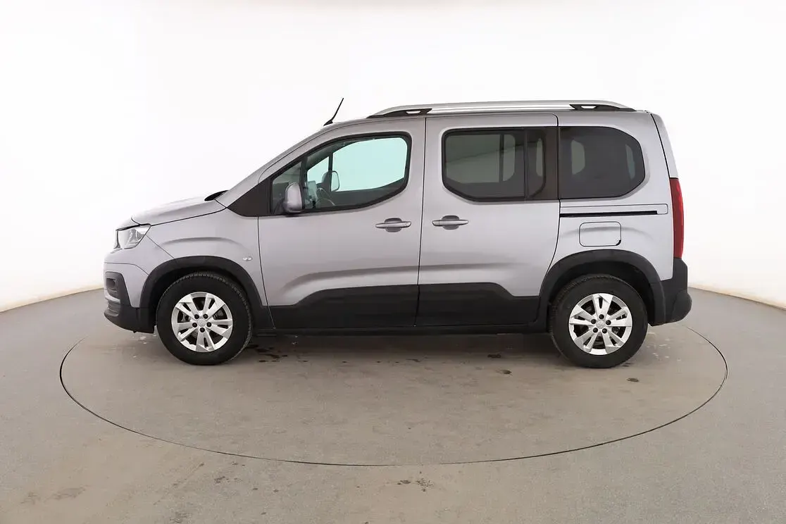 Usado Peugeot Rifter Allure 102 CV (75 kW) 2019 Gris Monovolumen