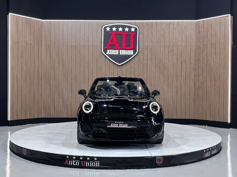 Usado Mini John Cooper Works 231 CV (169 kW) 2019 Negro Utilitario