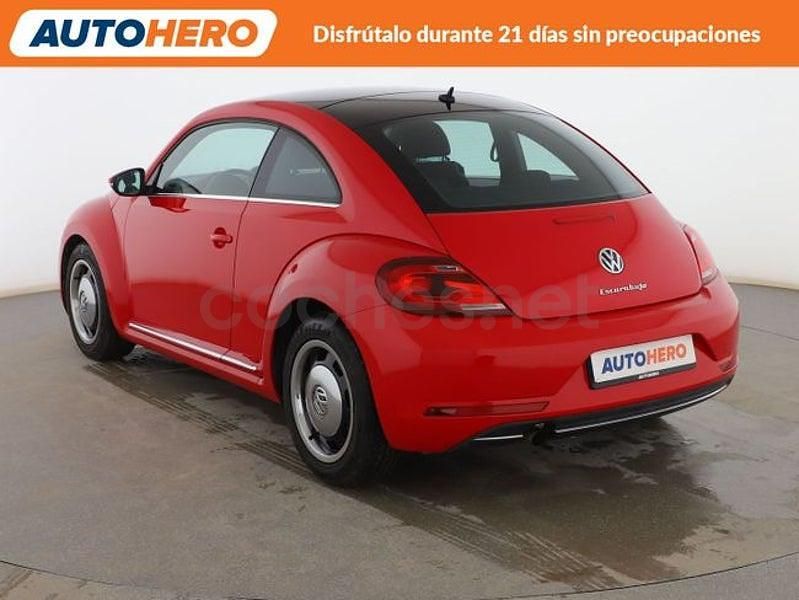 Usado VW Beetle Design 105 CV (77 kW) 2017 Rojo Utilitario