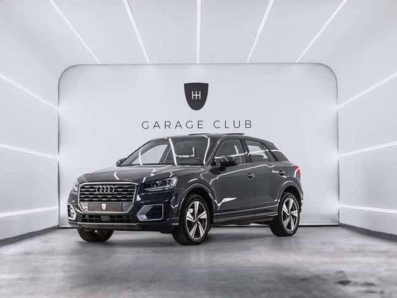 Usado Audi Q2 Sport 116 CV (85 kW) 2019 Gris SUV