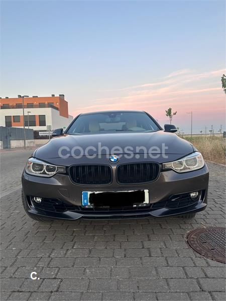 Marrón Usado 2012 BMW 320 Comfort Edition Berlina | 11.000 € (Precio justo) - Imagen 1/4