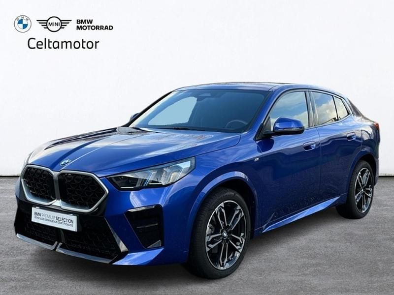 Portimao blau m (metalizado) Usado 2025 BMW X2 Comfort Edition SUV | 48.690 € (Buen precio) - Imagen 1/4