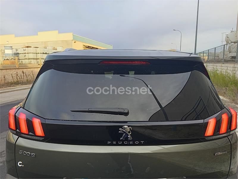 Beige Usado 2017 Peugeot 5008 Allure SUV | 17.500 € (Precio justo) - Imagen 1/4