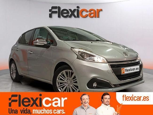 Gris Usado 2017 Peugeot 208 Allure Utilitario | 9990 € (Precio justo) - Imagen 1/4