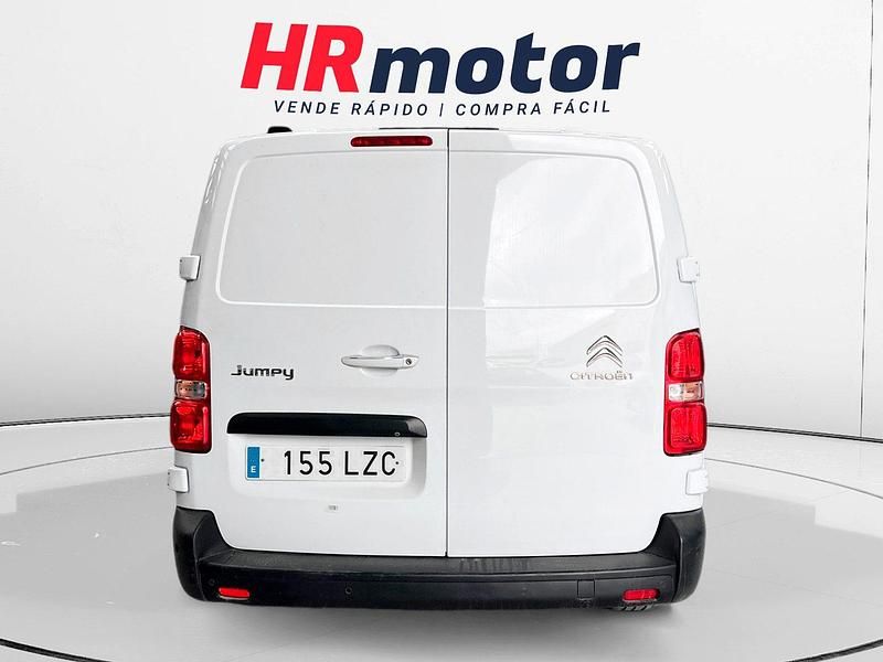 Käytetty Citroën Jumpy 102 HP (75 kW) 2021 Tila-auto