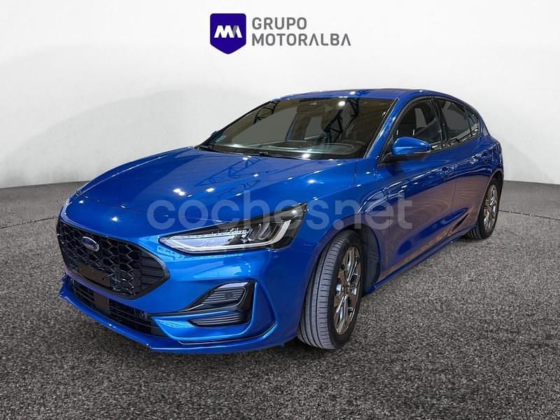Blanco Usado 2023 Ford Focus ST-Line Berlina | 19.990 € (Un poco caro) - Imagen 1/4