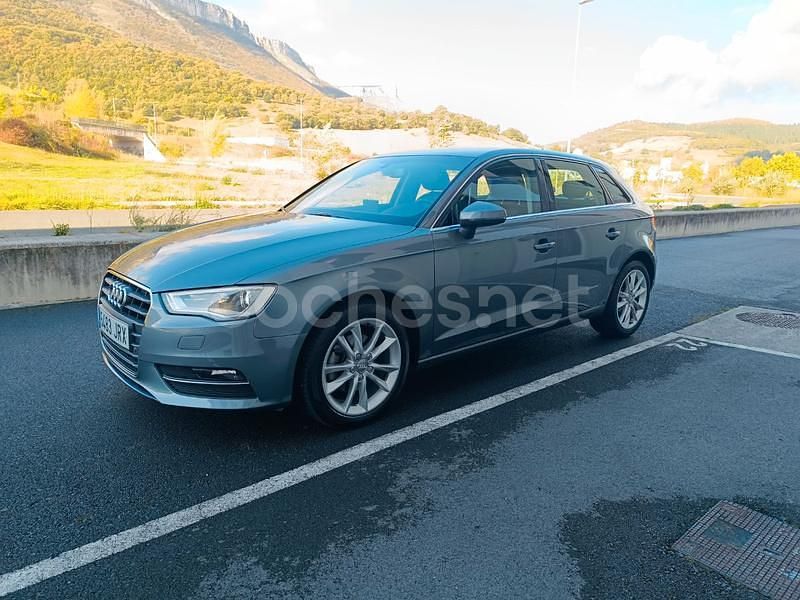 Gris / plata Usado 2016 Audi A3 Sportback Berlina | 13.990 € (Super precio) - Imagen 1/4