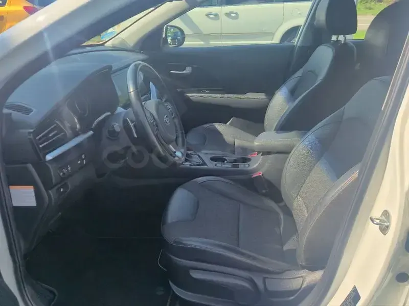 Usado Kia Niro 141 CV (103 kW) 2019 Blanco SUV