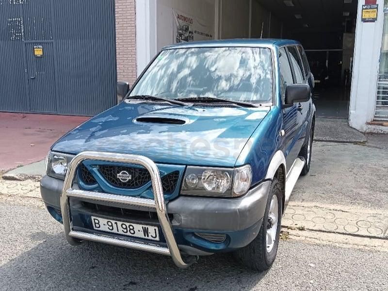 Usado Nissan Terrano Comfort 100 CV (73 kW) 2000 Azul SUV
