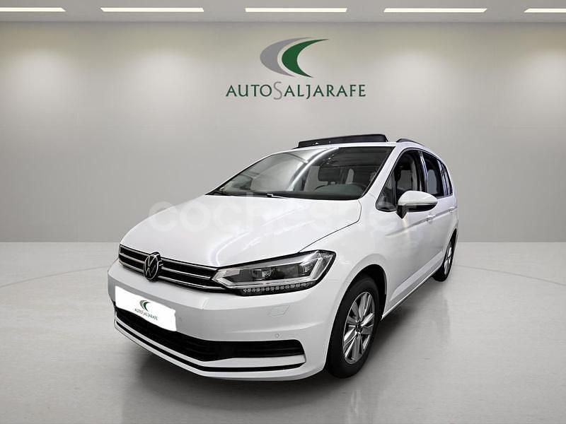 Blanco Usado 2022 VW Touran Advance Monovolumen | 21.400 € (Precio justo) - Imagen 1/4