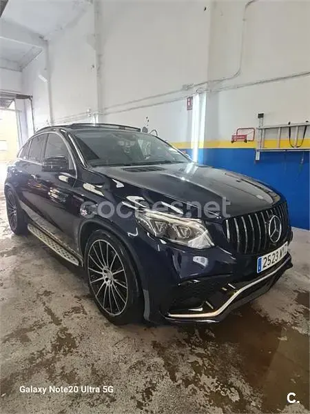 Usado Mercedes GLE63 AMG 557 CV (409 kW) 2017 Azul SUV