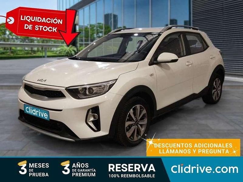 Usado Kia Stonic Plus 101 CV (74 kW) 2022 Blanco SUV