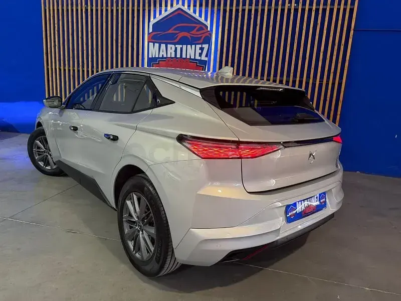 Usado DS Automobiles DS4 Bastille 130 CV (95 kW) 2023 Beige SUV
