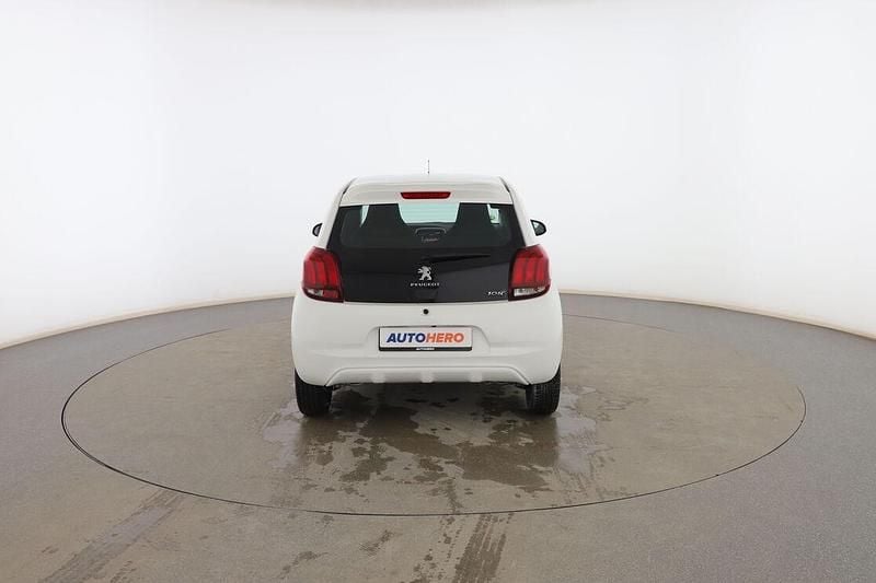 Usado Peugeot 108 Allure 72 CV (52 kW) 2021 Blanco Utilitario