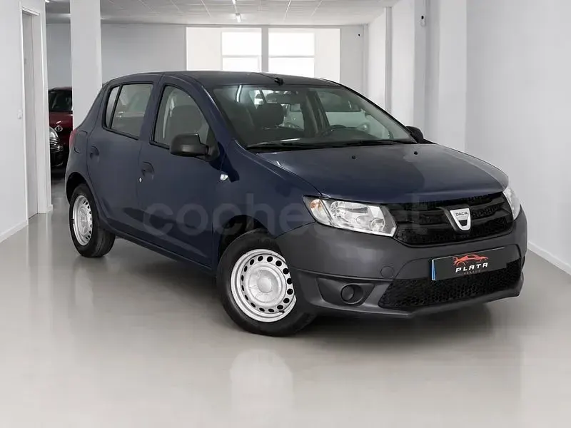 Usado Dacia Sandero Base 75 CV (55 kW) 2013 Azul Berlina