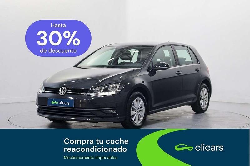 Usado VW Golf VII 116 CV (85 kW) 2019 Gris Utilitario
