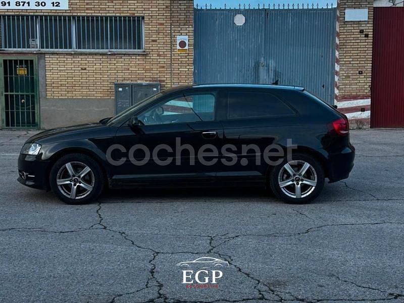 Usado Audi A3 Ambition 105 CV (77 kW) 2012 Negro Berlina