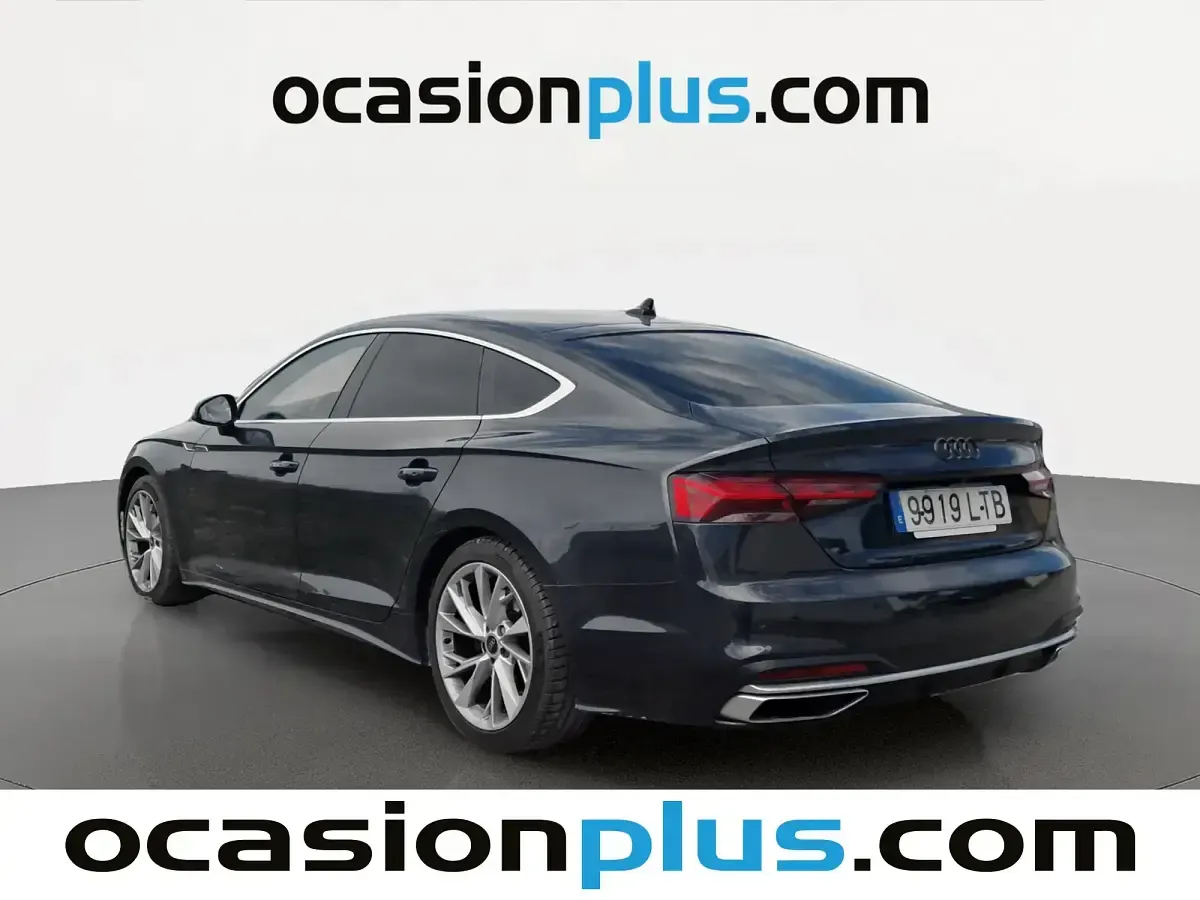 Usado Audi A5 Advanced Plus 204 CV (150 kW) 2021 Gris Coupe