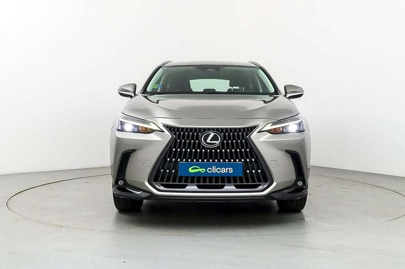 Usado Lexus NX300h Business Edition 197 CV (144 kW) 2022 Gris SUV