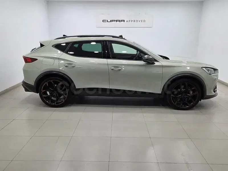 Usado Cupra Formentor VZ 390 CV (286 kW) 2023 Gris / plata SUV
