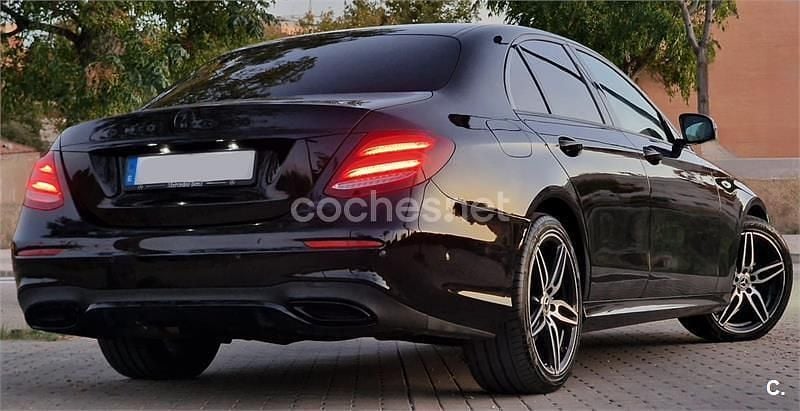 Negro Usado 2018 Mercedes E220 Berlina | 23.500 € (Super precio) - Imagen 1/1