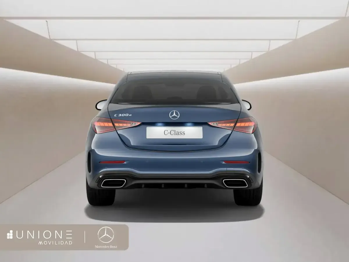 Nuevo Mercedes C300e 320 CV (235 kW) 2026 Azul Berlina