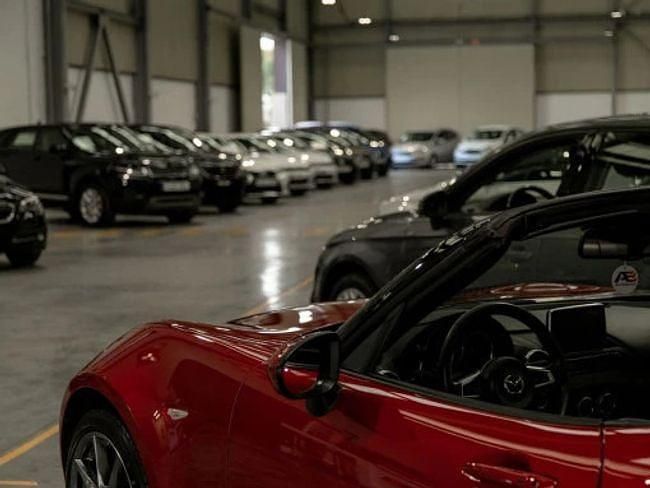 Usado Fiat Tipo Life 95 CV (69 kW) 2022 Gris / plata Familiar