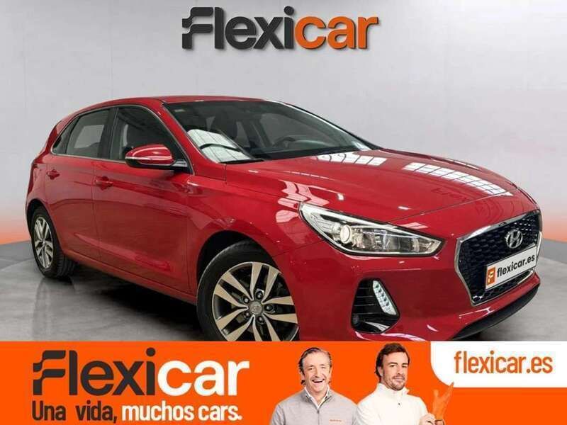 Rojo Usado 2017 Hyundai i30 GO! Berlina | 12.990 € (Precio justo) - Imagen 1/4
