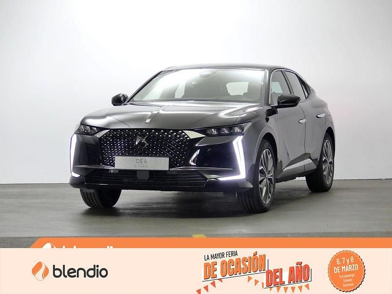 Usado DS Automobiles DS4 Trocadero 225 CV (165 kW) 2023 Negro SUV