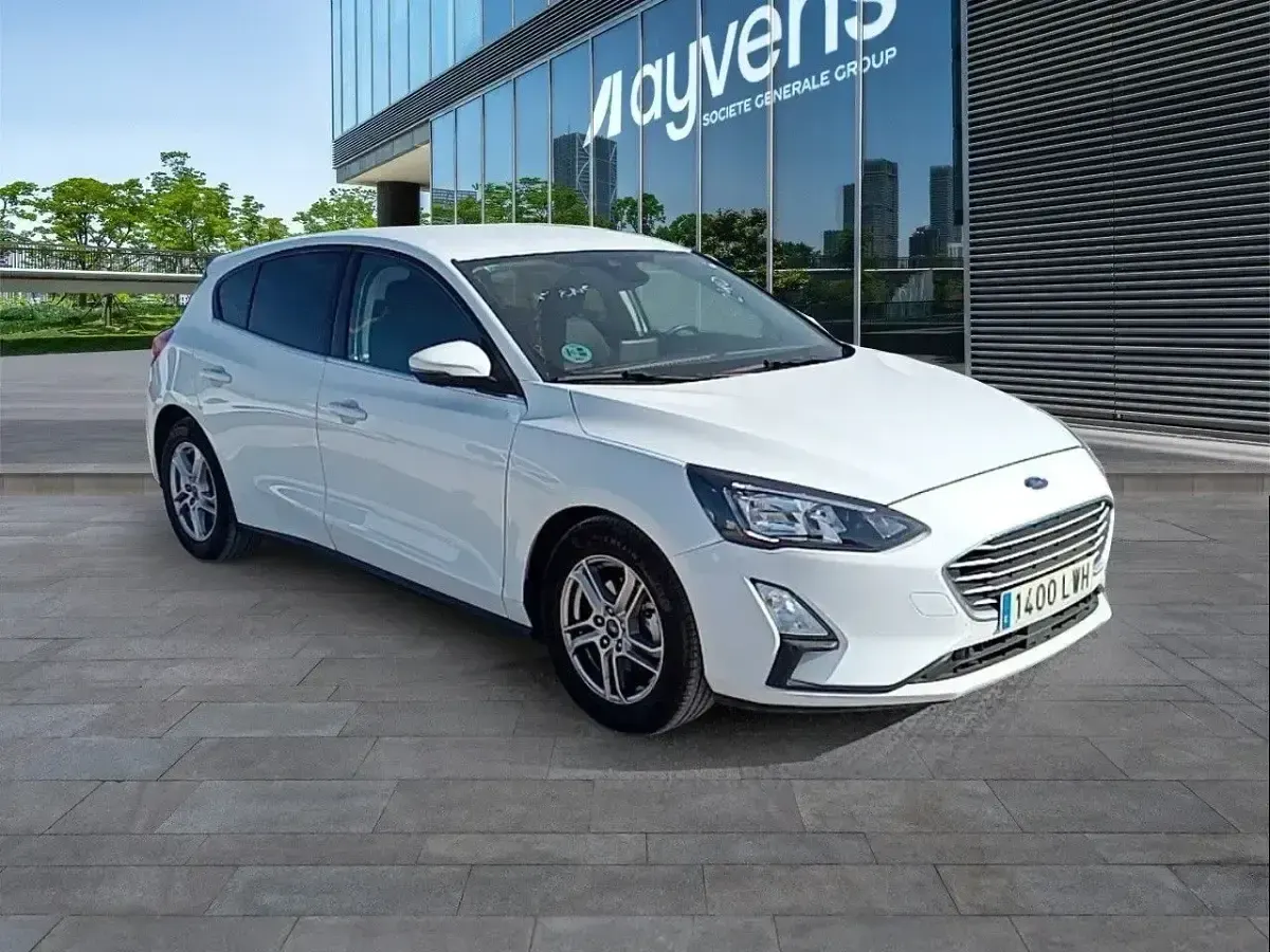 Usado Ford Focus Trend+ 120 CV (88 kW) 2022 Blanco Berlina