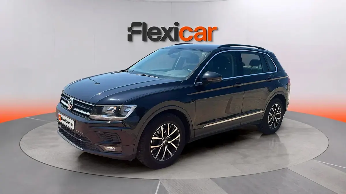 Usado VW Tiguan Edition 131 CV (96 kW) 2020 Negro SUV