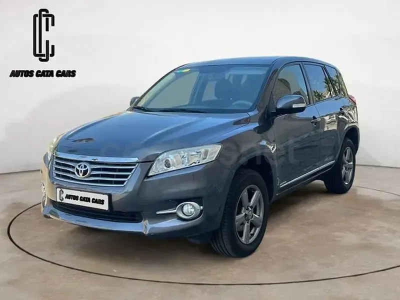 Usado Toyota RAV4 Active 150 CV (110 kW) 2012 Gris / plata SUV