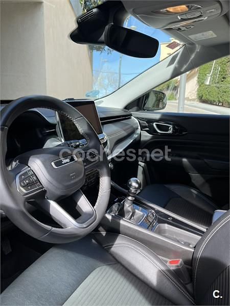 Usado Jeep Compass Limited 130 CV (95 kW) 2021 Negro SUV