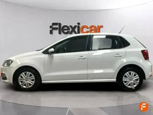 Usado VW Polo Edition 60 CV (44 kW) 2016 Blanco