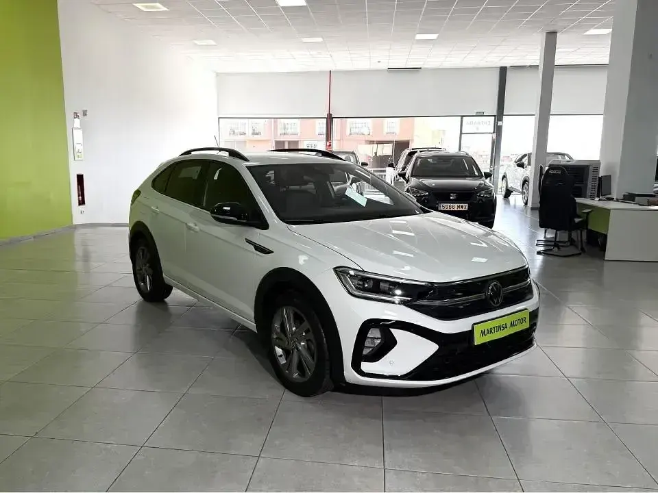 Usado VW Taigo R-line 110 CV (80 kW) 2023 Blanco SUV