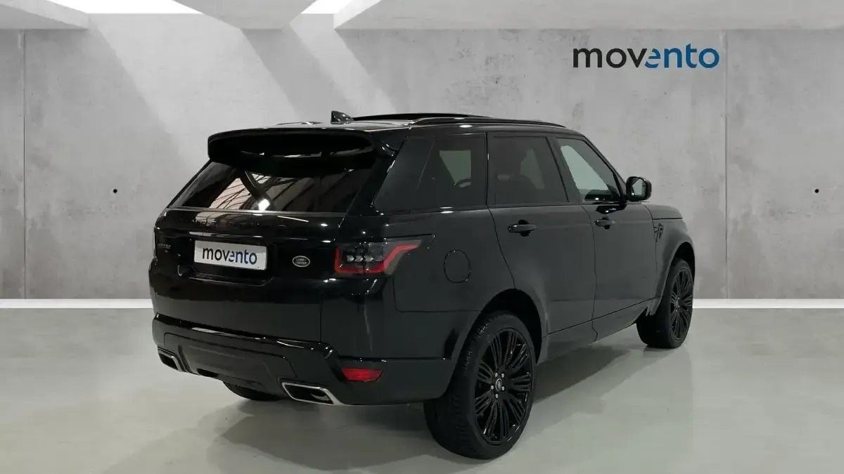 Używany Land Rover Range Rover Sport HSE Dynamic 300 KM (220 kW) 2021 Czarny SUV