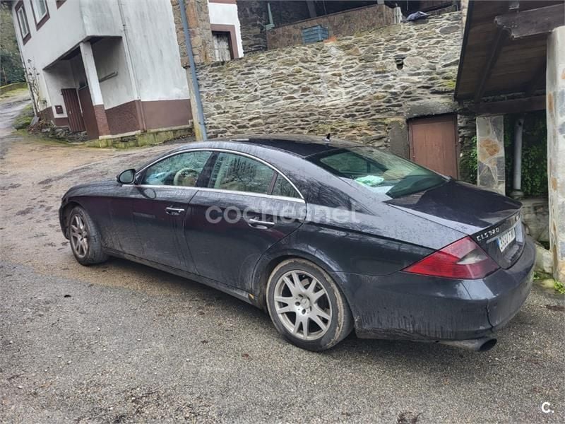 Usado Mercedes CLS320 224 CV (164 kW) 2007 Negro Berlina