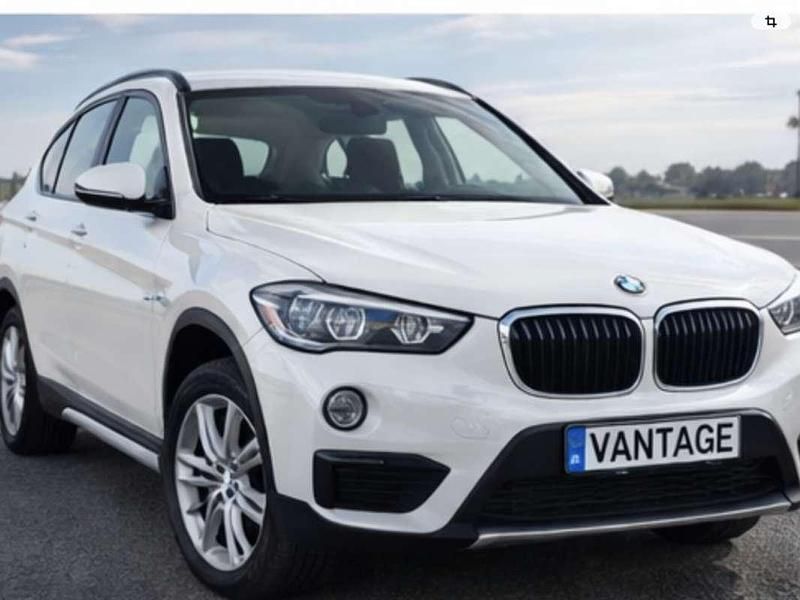 Usado BMW X1 150 HP (110 kW) 2015 Branco SUV
