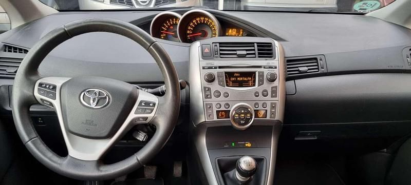 Usado Toyota Verso Live 132 CV (97 kW) 2011 Azul Monovolumen