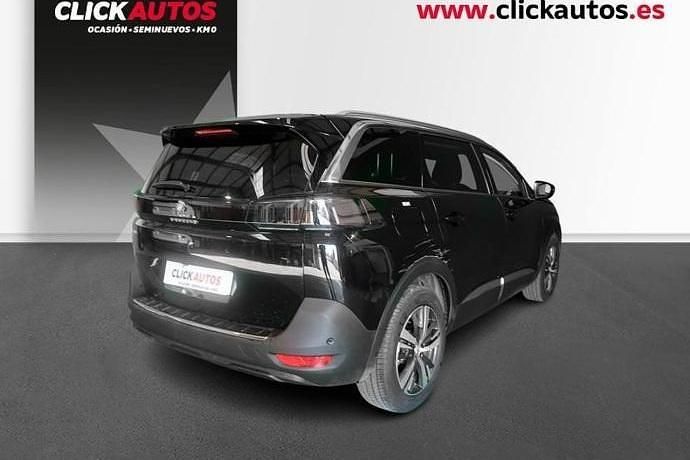 Usado Peugeot 5008 Allure 130 CV (95 kW) 2022 SUV