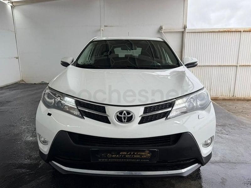 Usado Toyota RAV4 Advance 124 CV (91 kW) 2015 Blanco SUV